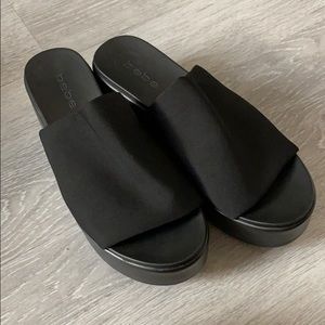 Bebe sandals